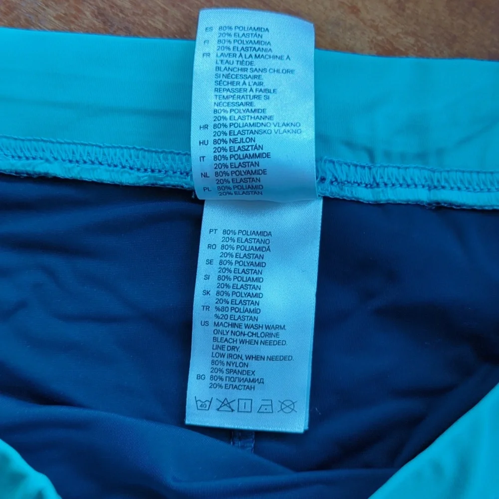 Vintage H&M Mens Swimsuit 🩲 - Picture 4 of 6